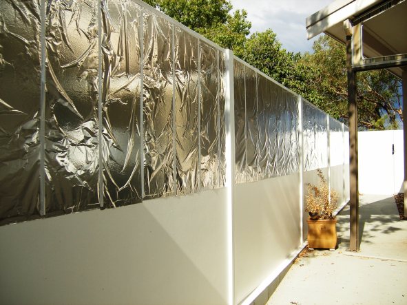Aluminium mirrors to reflect sun